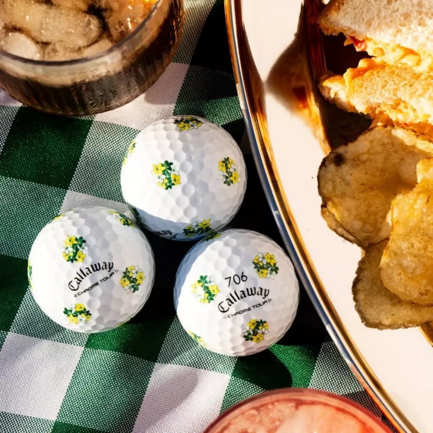 Callaway Chrome Tour卡拉威花卉2025大满贯系列赛高尔夫球12个装