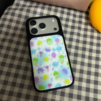 BP彩色水母手机壳jellyfish适用苹果iPhone17/16/15/14/13/12/Pro/Max碳纤硬壳全包保护套防摔磁吸卡通bp可爱