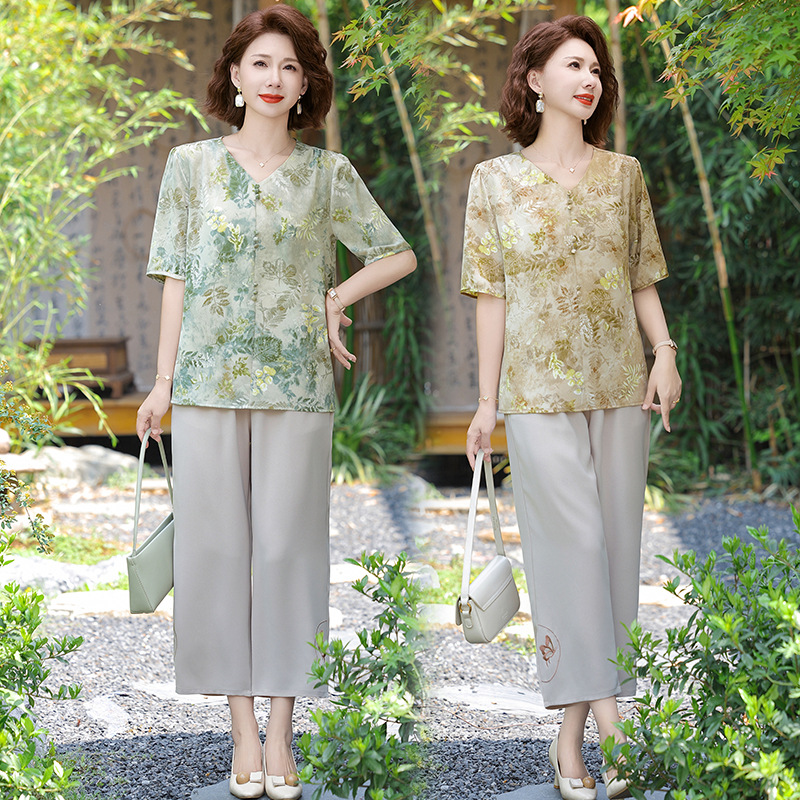中年妈妈夏装新中式国风套装2025新款洋气中老年女装上衣服两件套