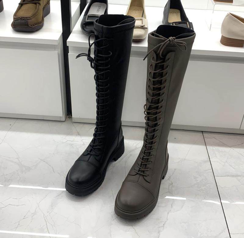 百纳sh秋季套装搭配长筒靴女2023新款不过膝盖休闲加绒紧腿马丁靴