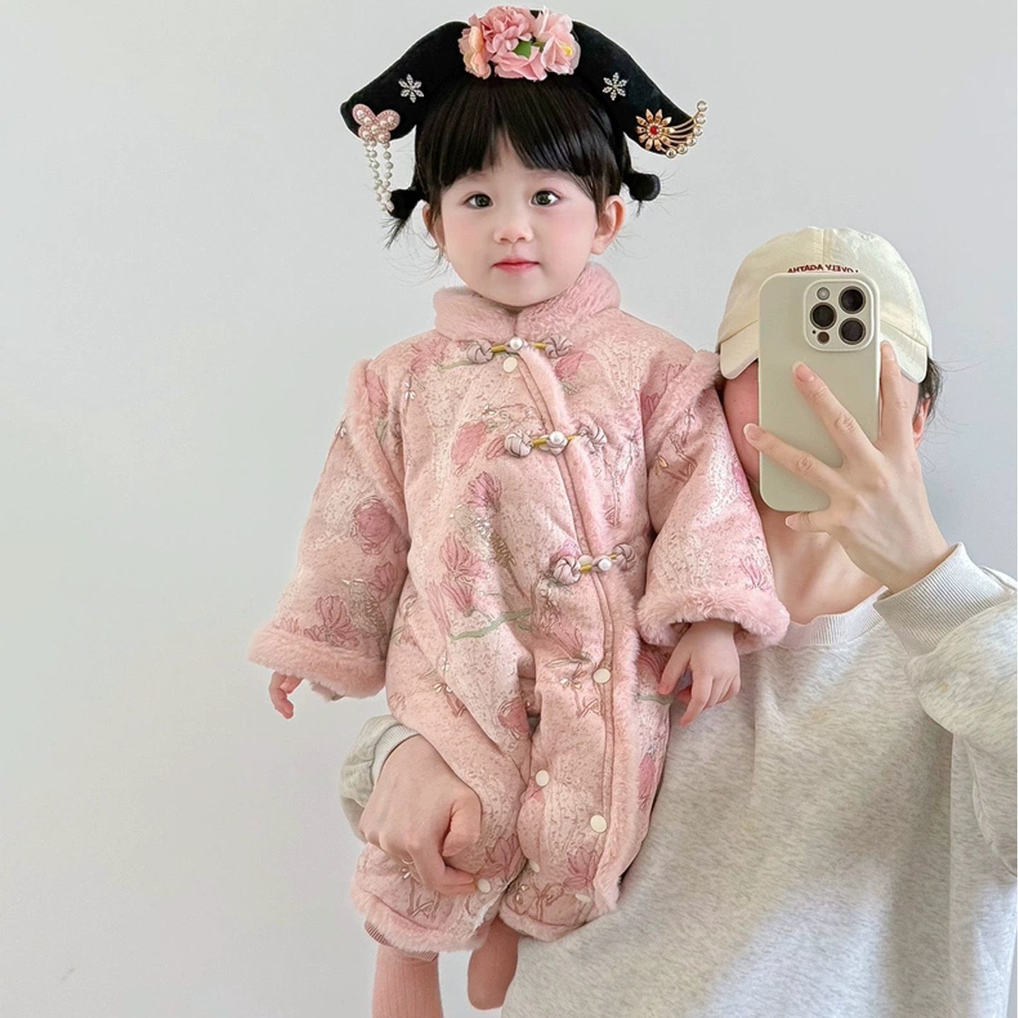 婴儿女宝宝冬款连体衣服新年拜年服冬季百天过年国风外出保暖棉服