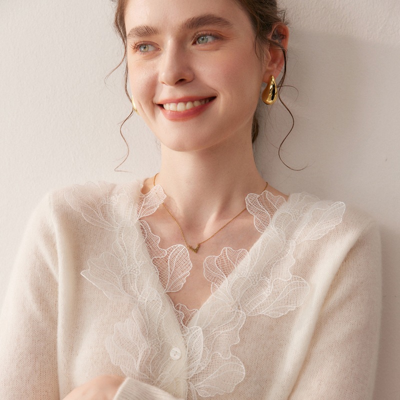 山羊绒气质V领叶子蕾丝针织开衫