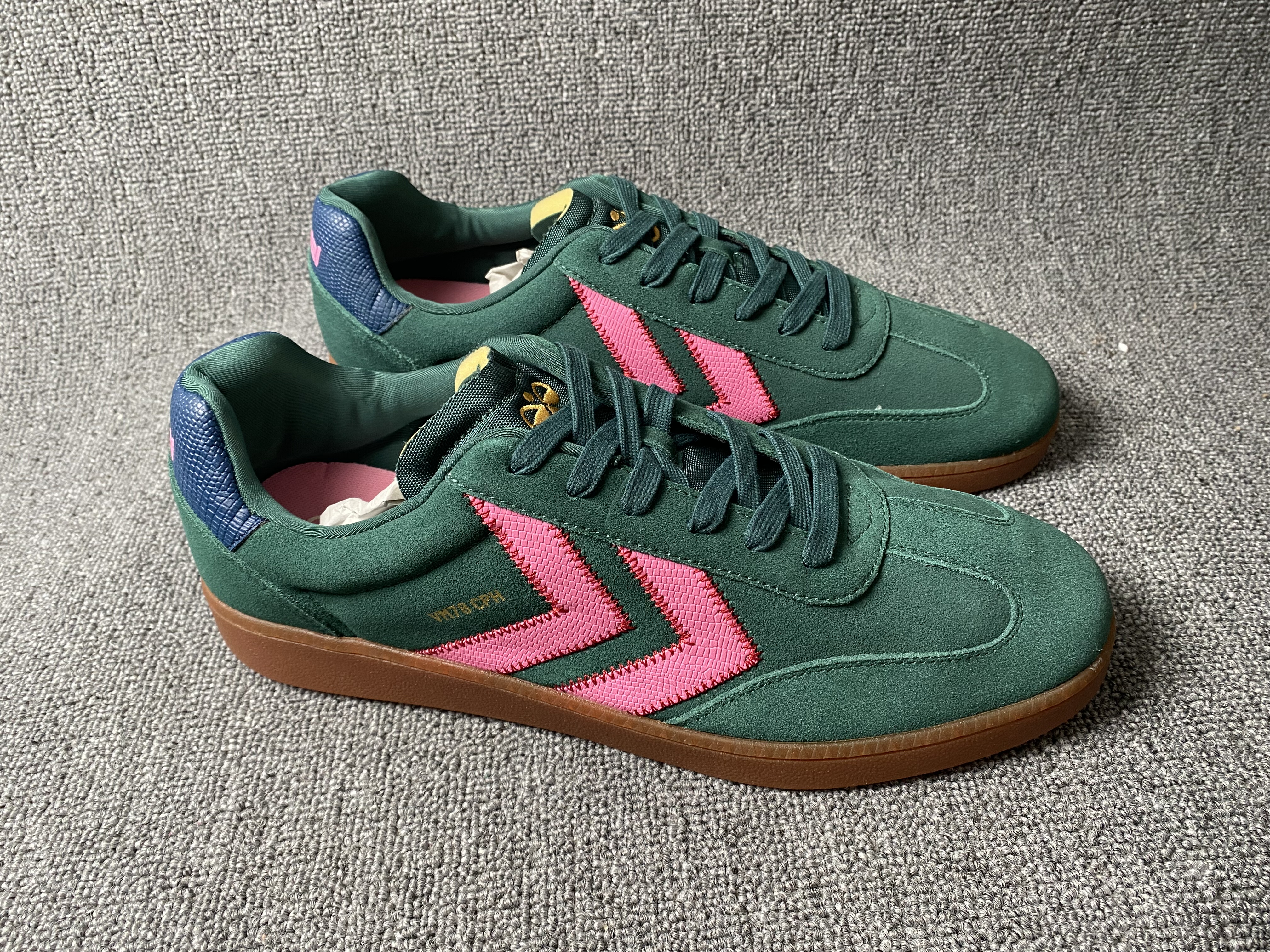 外贸出口单男鞋女鞋情侣鞋休闲鞋平底鞋德训鞋牛筋底鞋运动鞋真皮