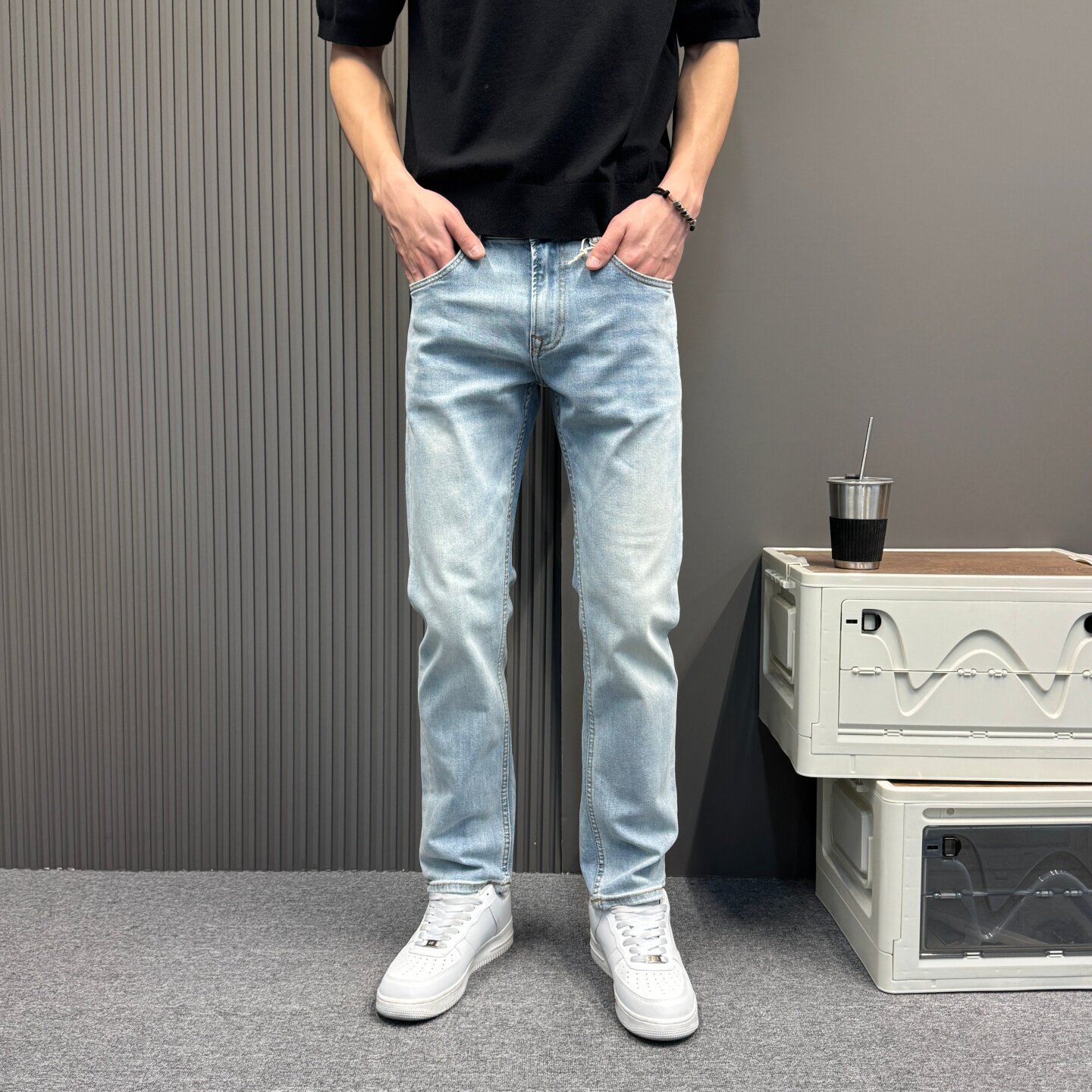 潮牌浅色牛仔裤男士2026新款春夏季薄款男裤宽松直筒休闲裤子男款