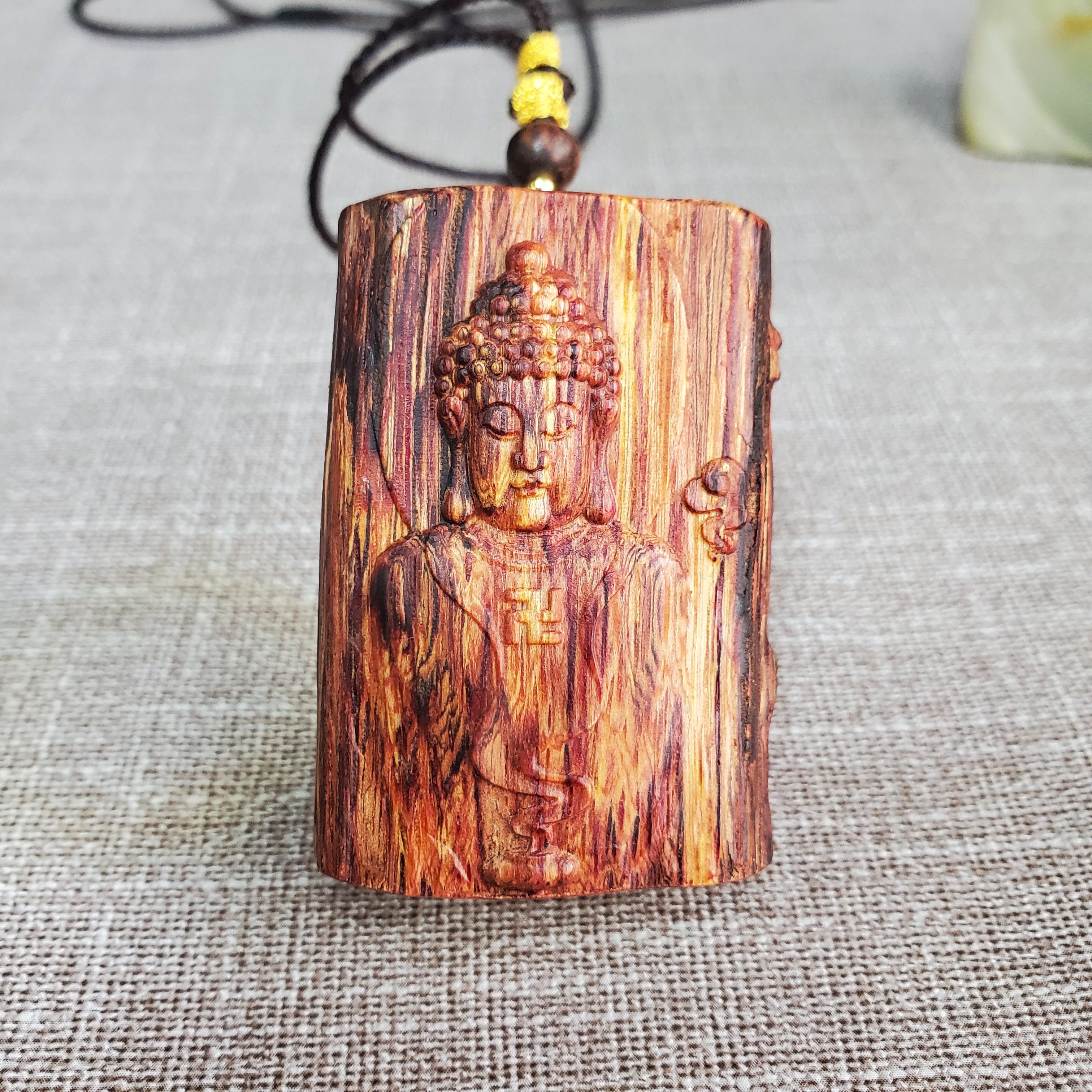 海南降真香沉水挂牌七彩香佛牌吊坠精品老料雕刻赠送挂绳新款,饰品/流行首饰/时尚饰品新,沉香,淘宝优惠券,粉丝福利购,淘宝优惠卷
