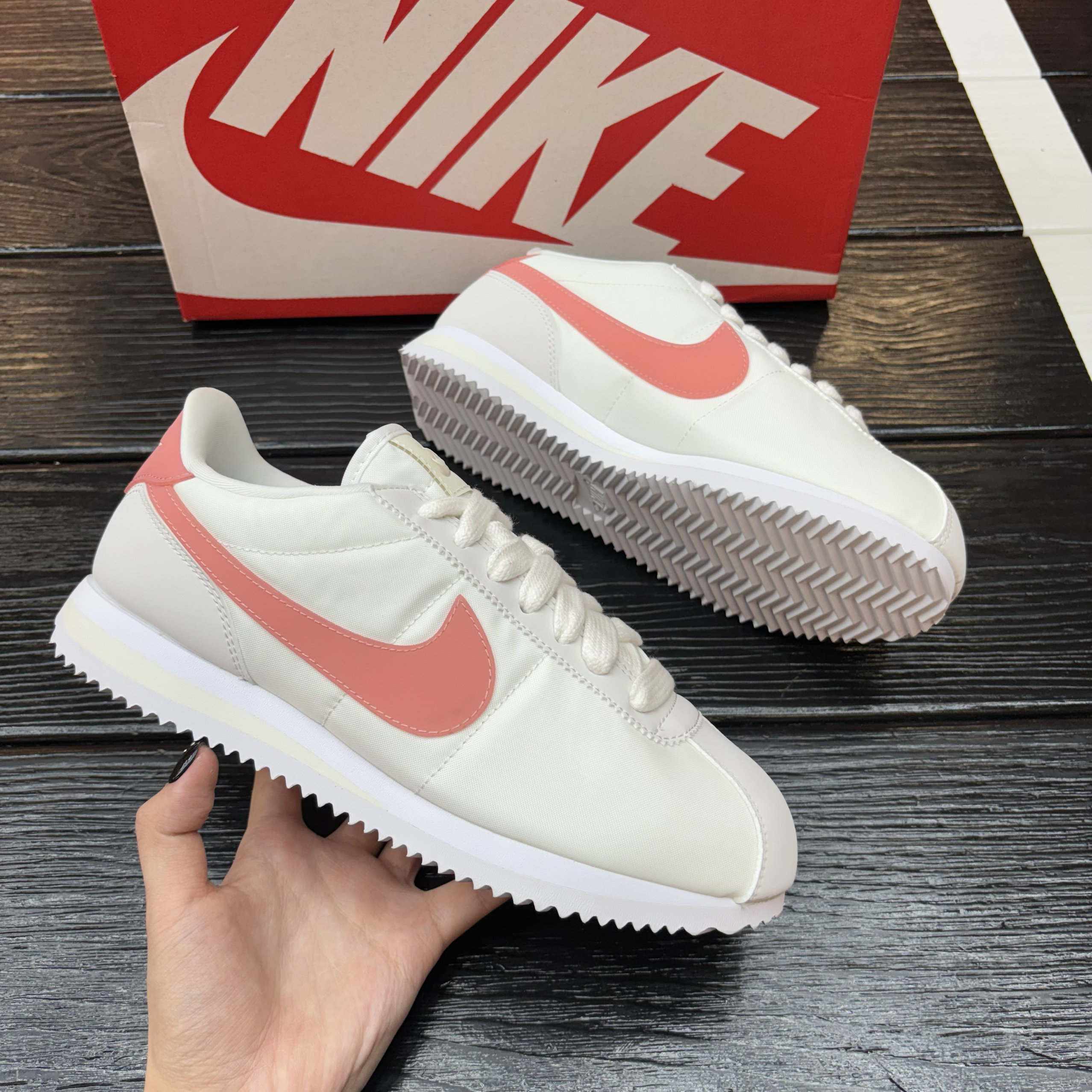 Nike耐克Cortez 女子阿甘舒适百搭复古休闲经典休闲鞋 HM3697-161