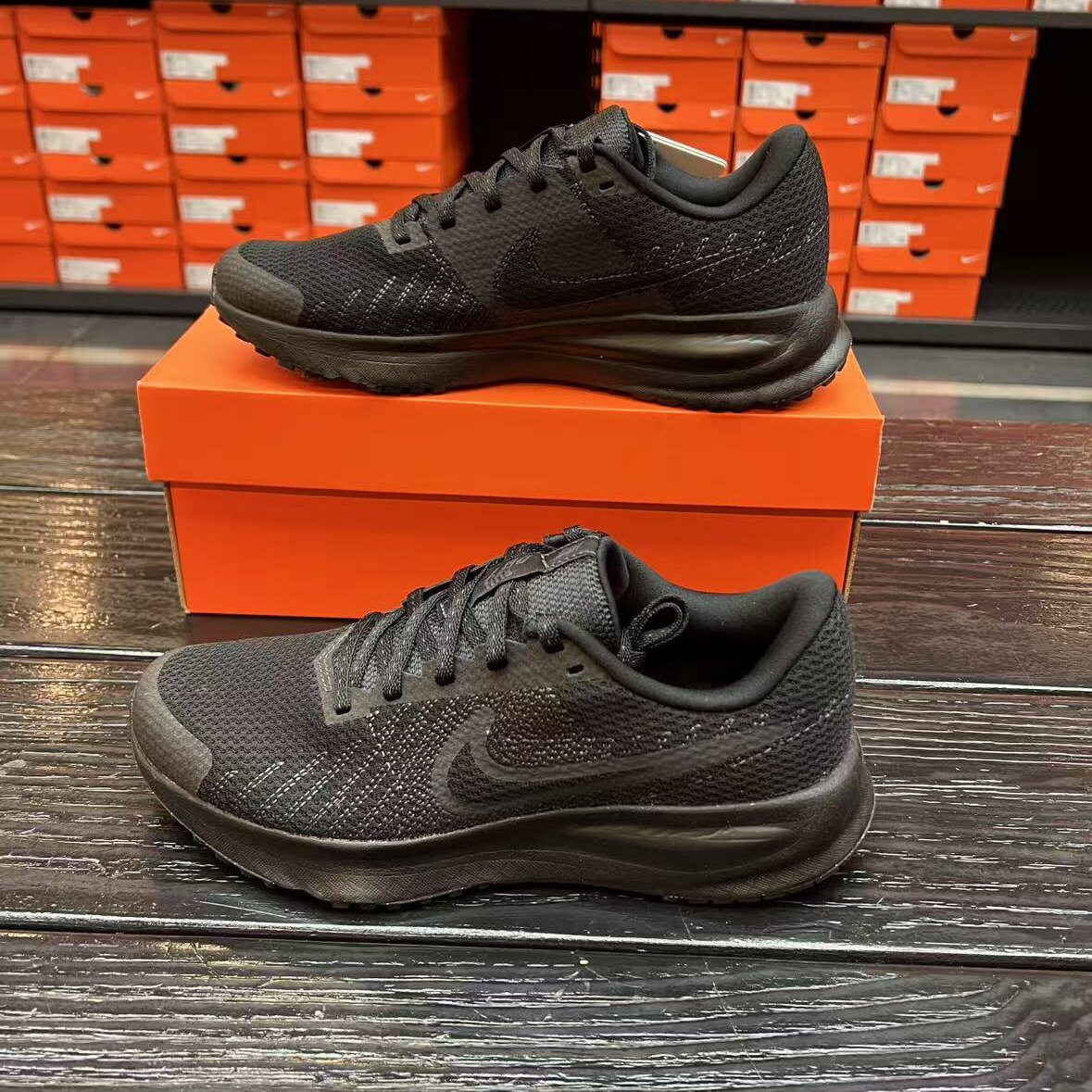 Nike耐克Run Defy男女缓震网面透气训练运动休闲跑步鞋HM9593-003