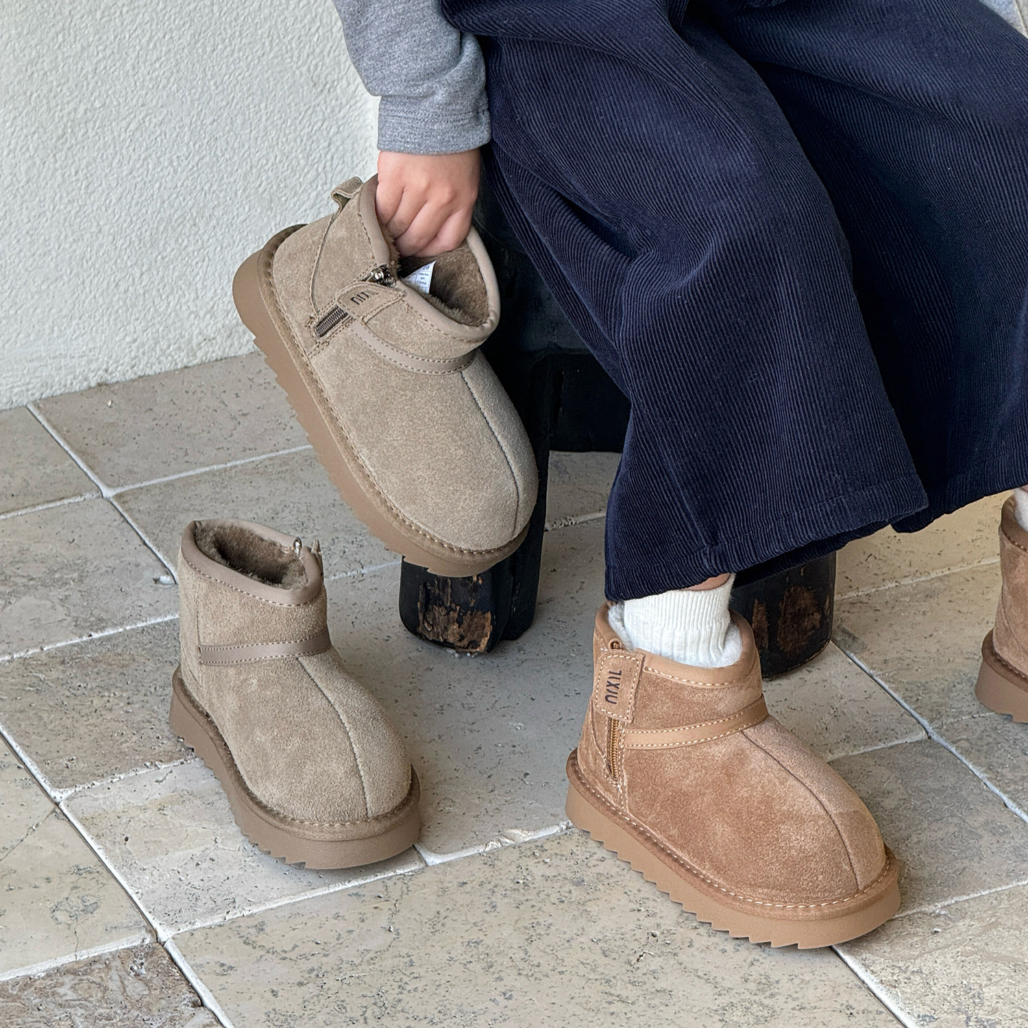 亲子皮毛一体儿童棉鞋加绒加厚男童靴子卡皮巴拉冬鞋女童雪地靴,童鞋/婴儿鞋/亲子鞋,雪地靴,淘宝优惠券,粉丝福利购,淘宝优惠卷