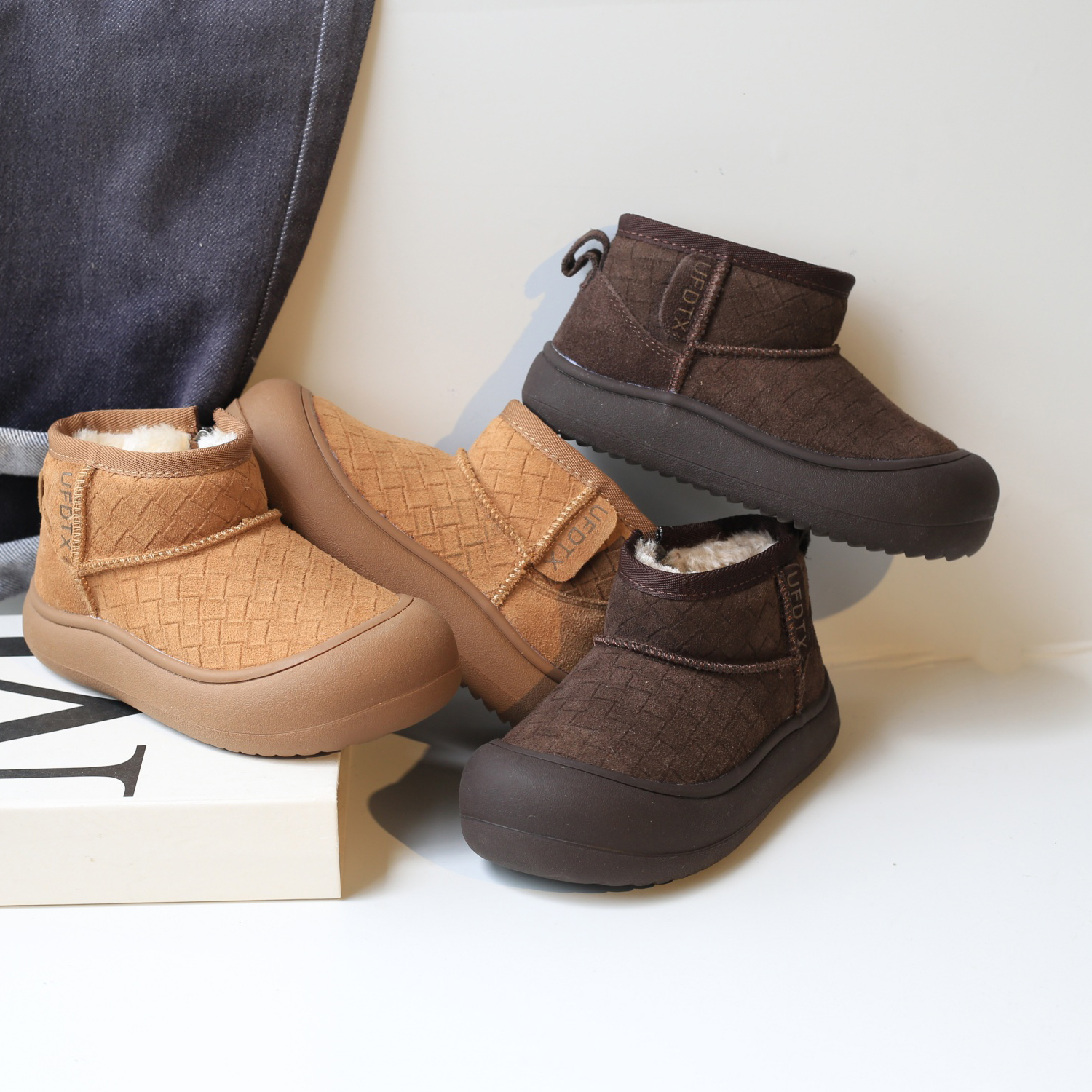 真皮儿童雪地靴加绒加厚男童大棉鞋小香风冬鞋女童靴子防滑面包鞋