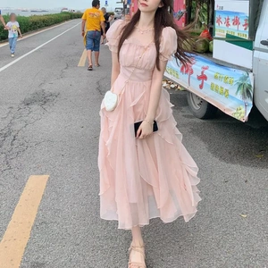 法式方领甜美温柔仙女风连衣裙女夏季新款女装收腰显瘦中长款裙子