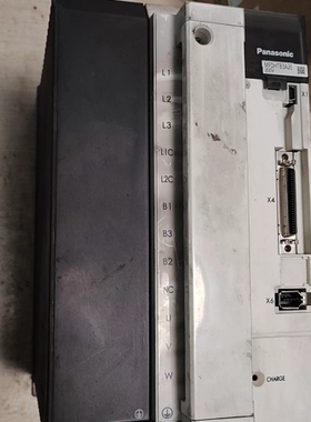 松下伺服驱动器，MFDHTB3A2E，5kw，三相，200V ~议价