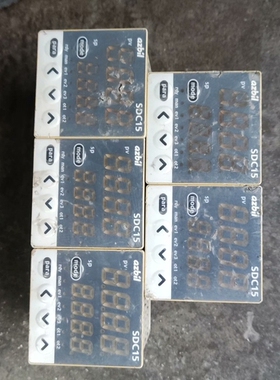 山武温控表器SDC15 一共5粒 型号都是C15MTR0TA ~议价
