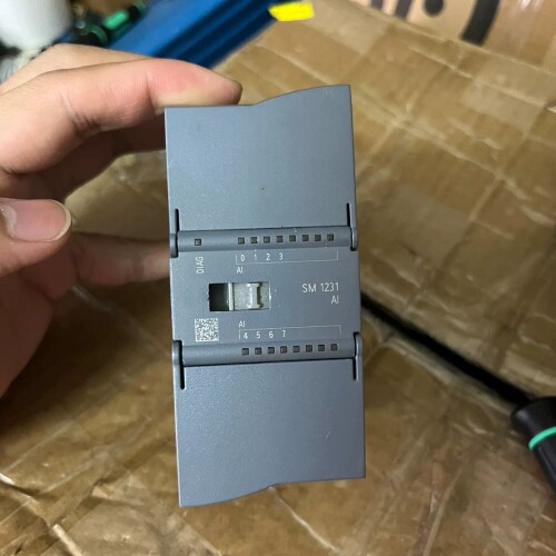 西门子231-4HF32功能正常，外观完好无损，实物实拍。 ~议价