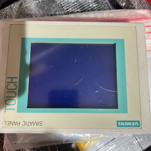 西门子6AV6 642-0AA11-0AX1 开机物品如图 ~议价