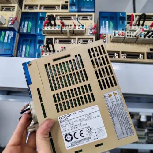 欧姆龙伺服驱动器R7D-APA3H,日本原装进口,200V/ ~议价