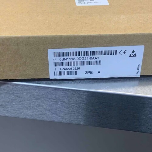 6SN1118-0DG21-0AA0，西门子控制轴卡，全 ~议价