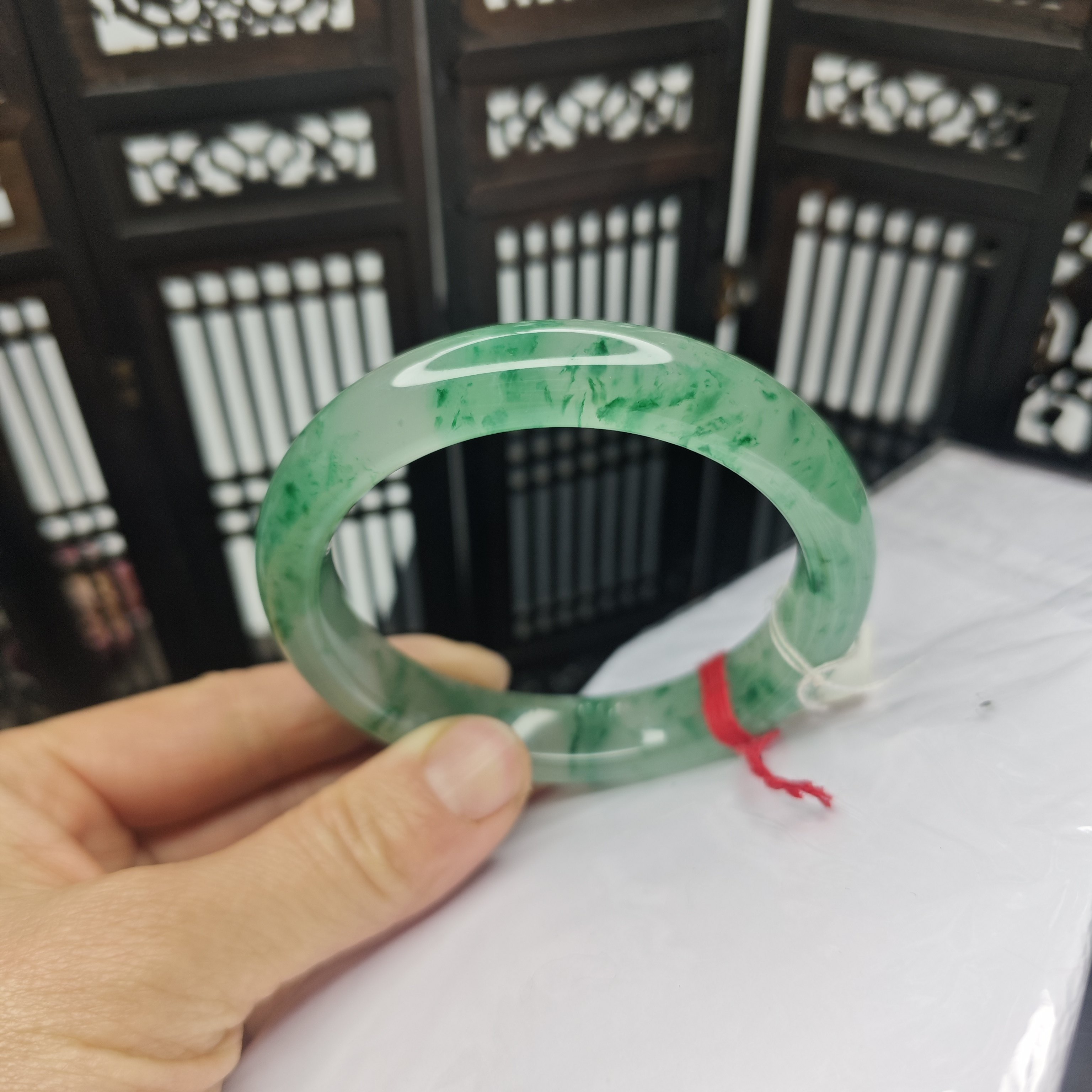 特惠纯天然非洲翠玉手镯独龙玉女礼物大圈玉镯子61圈宽扁手镯礼物