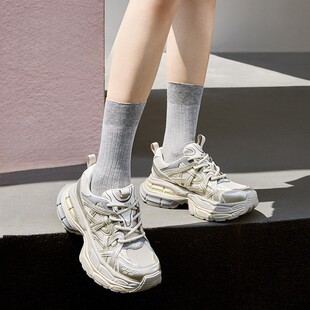 周雨彤同款星河轨迹银色发泡底7公分厚底老爹鞋2025复古休闲运动