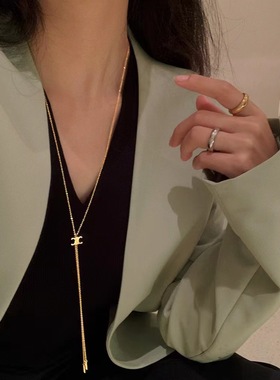 小红书同款法式复古凯旋门流苏钛钢项链长款毛衣链女轻奢秋冬新款