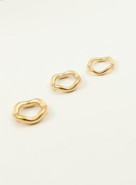 欧美时尚简约粗款波浪弯曲戒指复古博主高级感钛钢镀金指环中指女