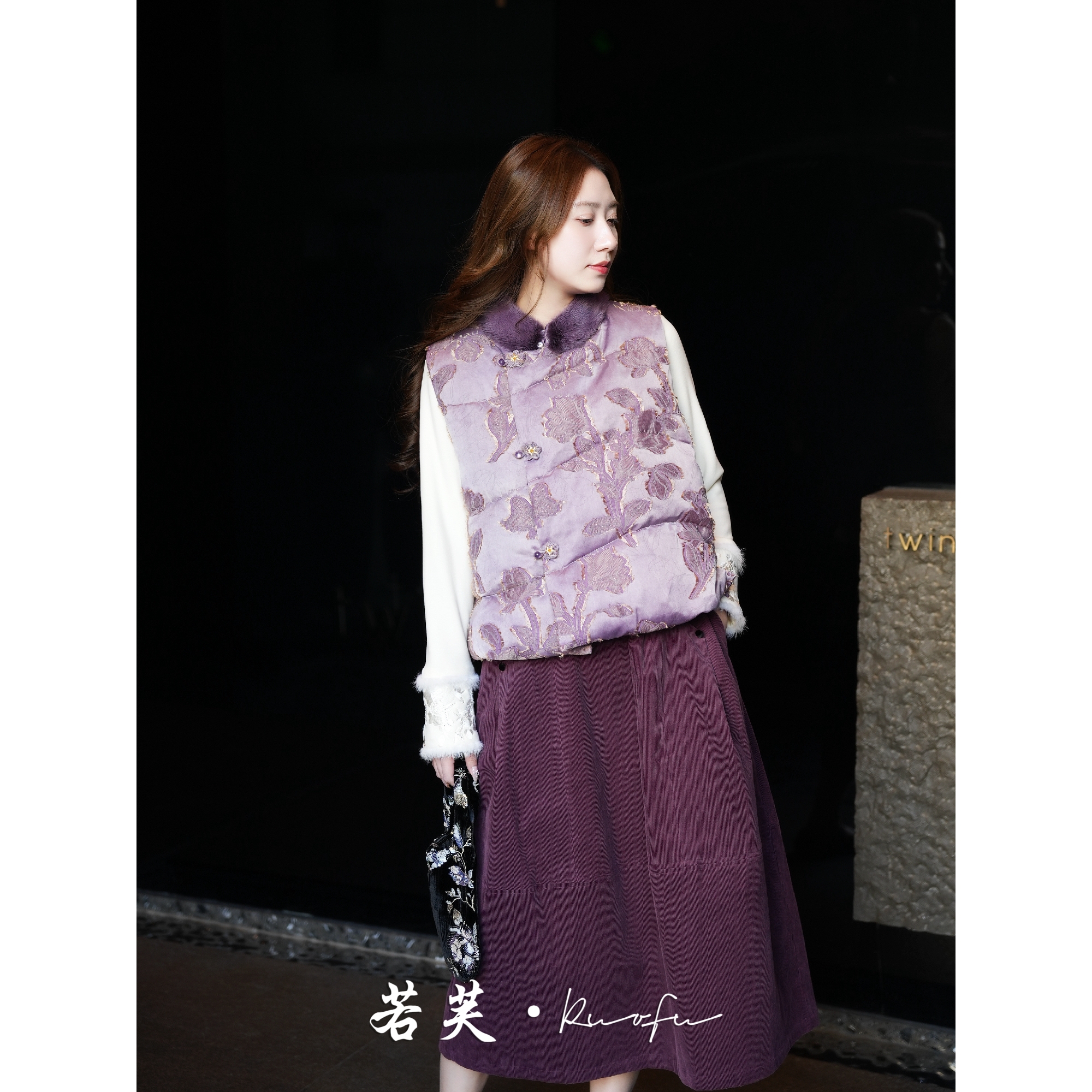 若芙 | 【繁花】秋冬国风鹅绒拼接水貂毛羽绒马甲