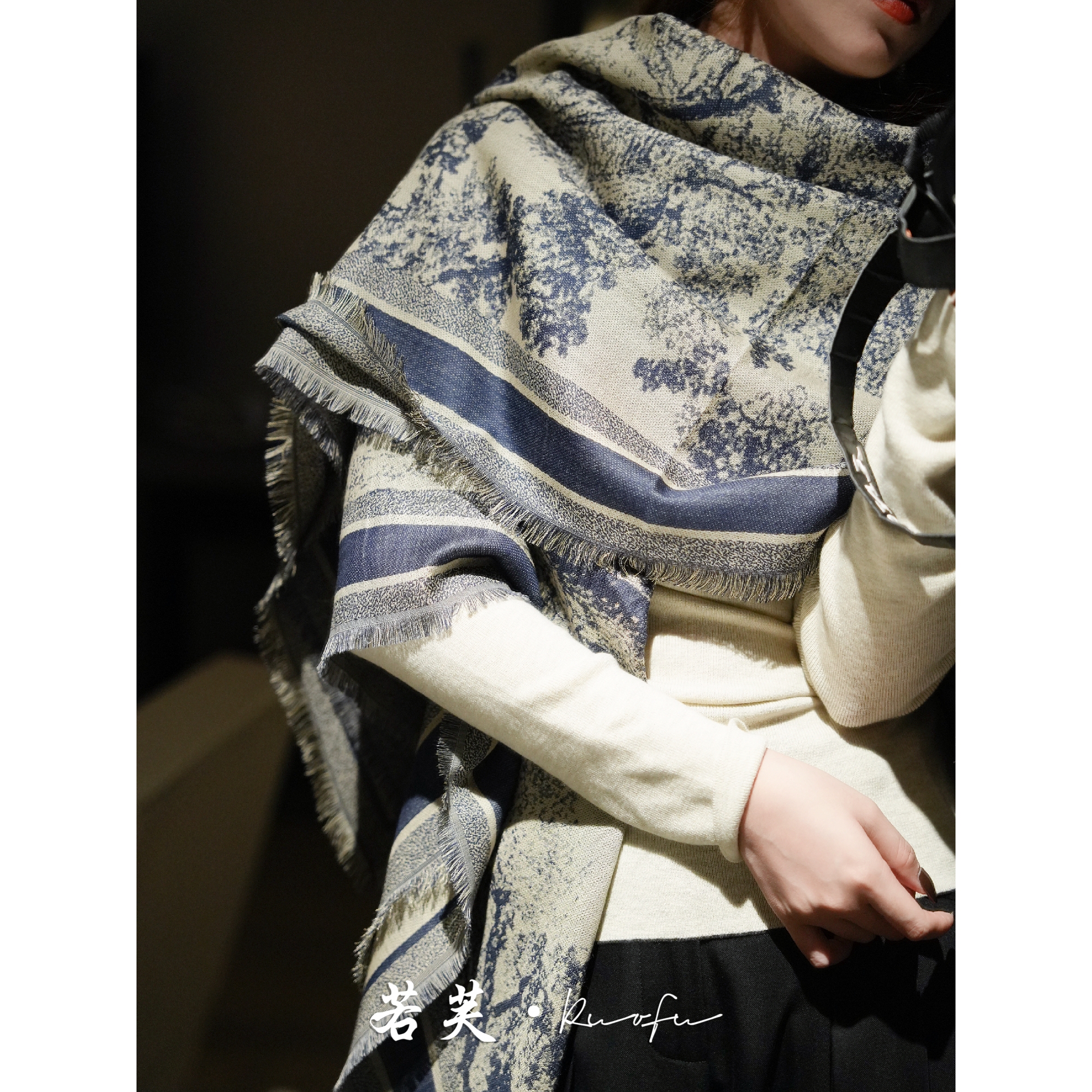 若芙｜【丛林动物】重磅色织提花丝毛围巾女秋冬真丝羊毛方巾披肩