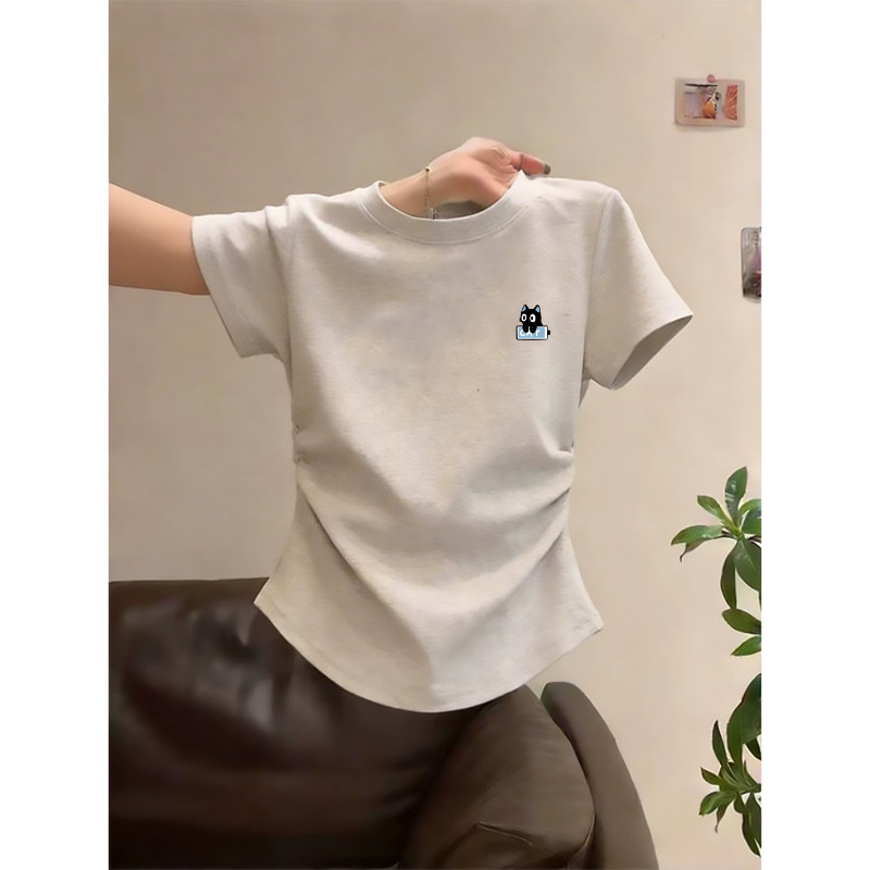 细节感满满！设计感小众V领褶皱收腰短袖T恤女夏季百搭显瘦上衣潮