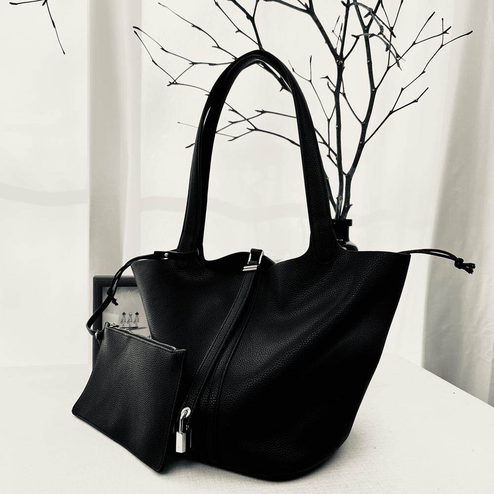 灰白黑骑士牛皮手拎水桶包2026秋新款真皮大容量18cm银扣手提包女