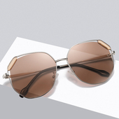 休闲遮阳墨镜偏光太阳镜 女开车偏光防紫外线太阳眼镜个性 时尚 新款