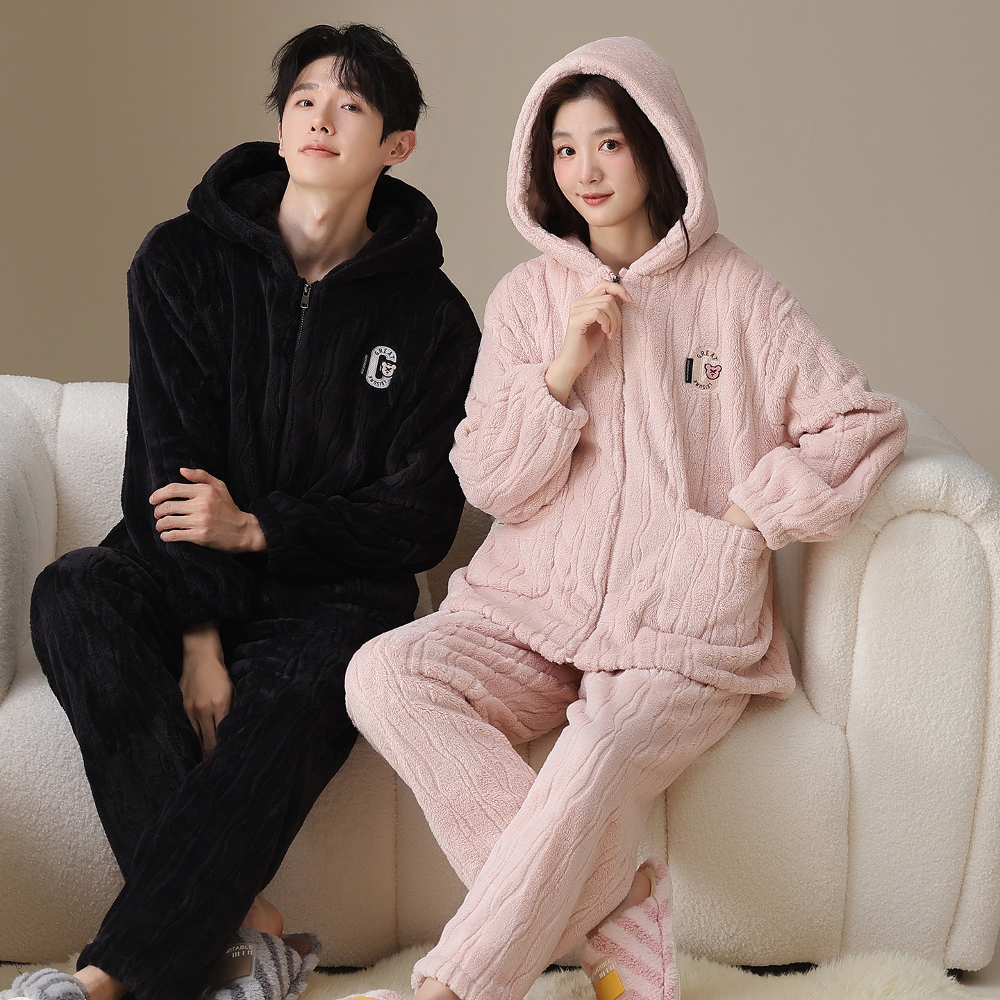 情侣睡衣冬季加厚珊瑚绒保暖连帽拉链家居服男女款休闲可外穿套装