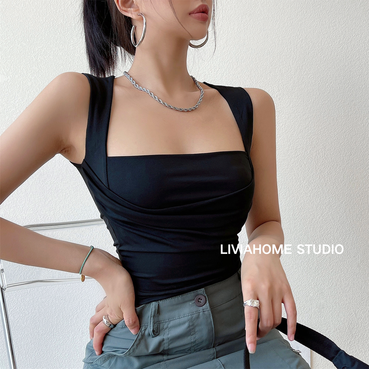 性感方领街头外穿吊带背心