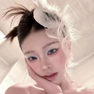 彩色马卡龙小羽毛脸部cos精灵天鹅装饰小飘鹅毛舞台节日氛围活动