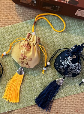 古典香包无火香薰生日礼物送女生女朋友闺蜜专属学生党实用型香氛