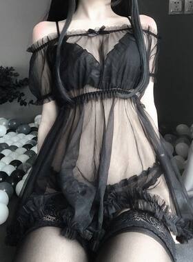 少女风一字肩抹胸制服吊带睡裙