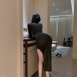 小妈感包臀连衣裙情调性感纯欲火辣睡裙高开叉御姐紧身显瘦长裙女