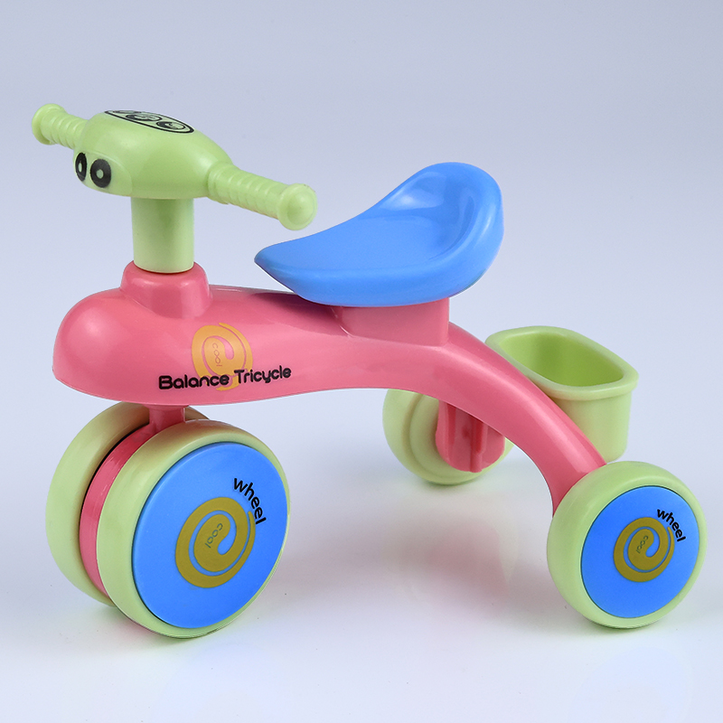 儿童扭扭车迷你自行车男孩滑行平衡车卡通组装三轮车模型生日礼物