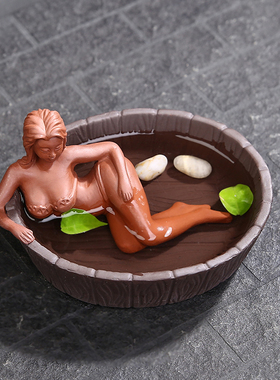 美女戏水桌面办公室摆件家居饰品