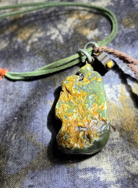 河磨玉吊坠平安无事牌花皮小精品废土风