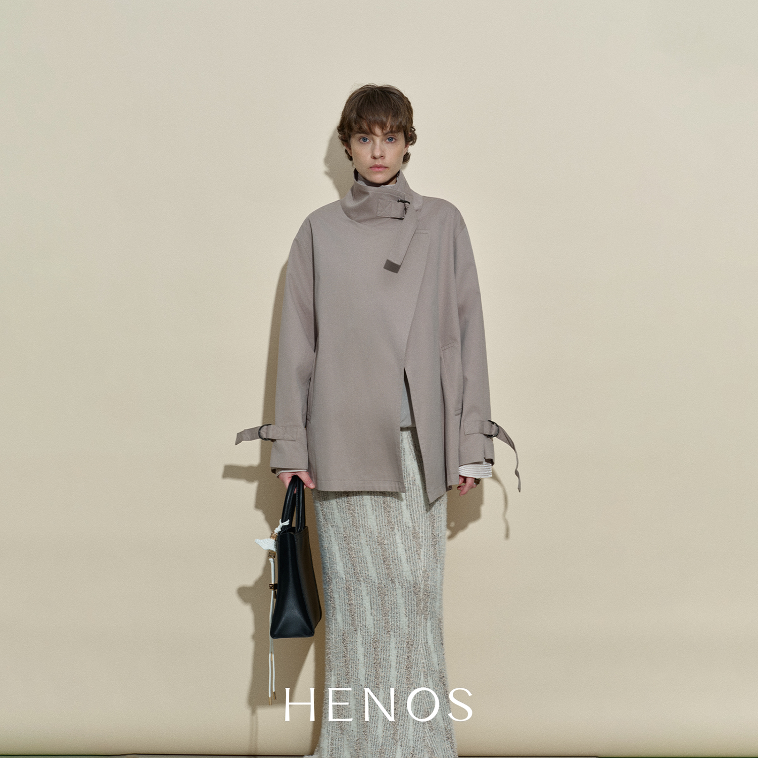 HENOS26秋季女装城野漫步风衣