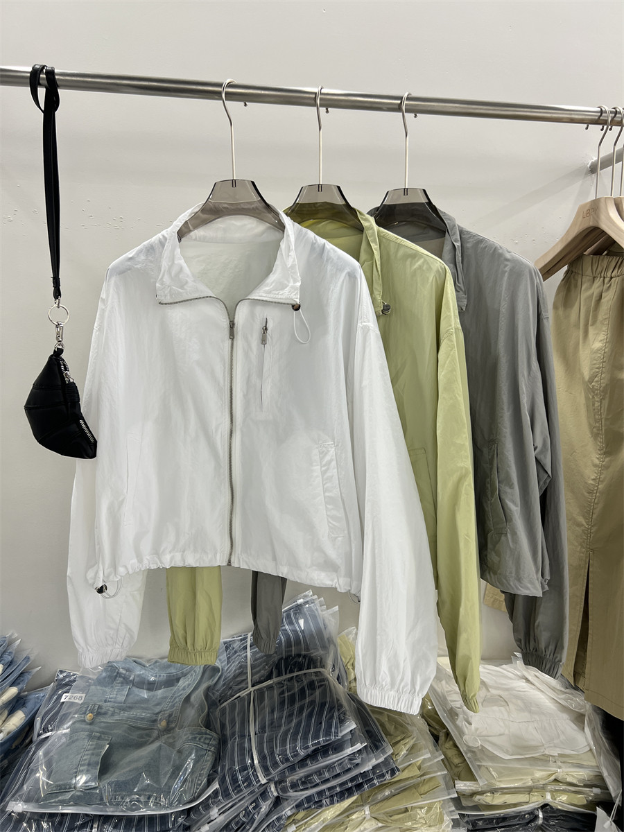 高品质欧货2024年夏季新款立领拉链设计下摆抽绳长袖防晒衣外套女,女装/女士精品,短外套,淘宝优惠券,粉丝福利购,淘宝优惠卷