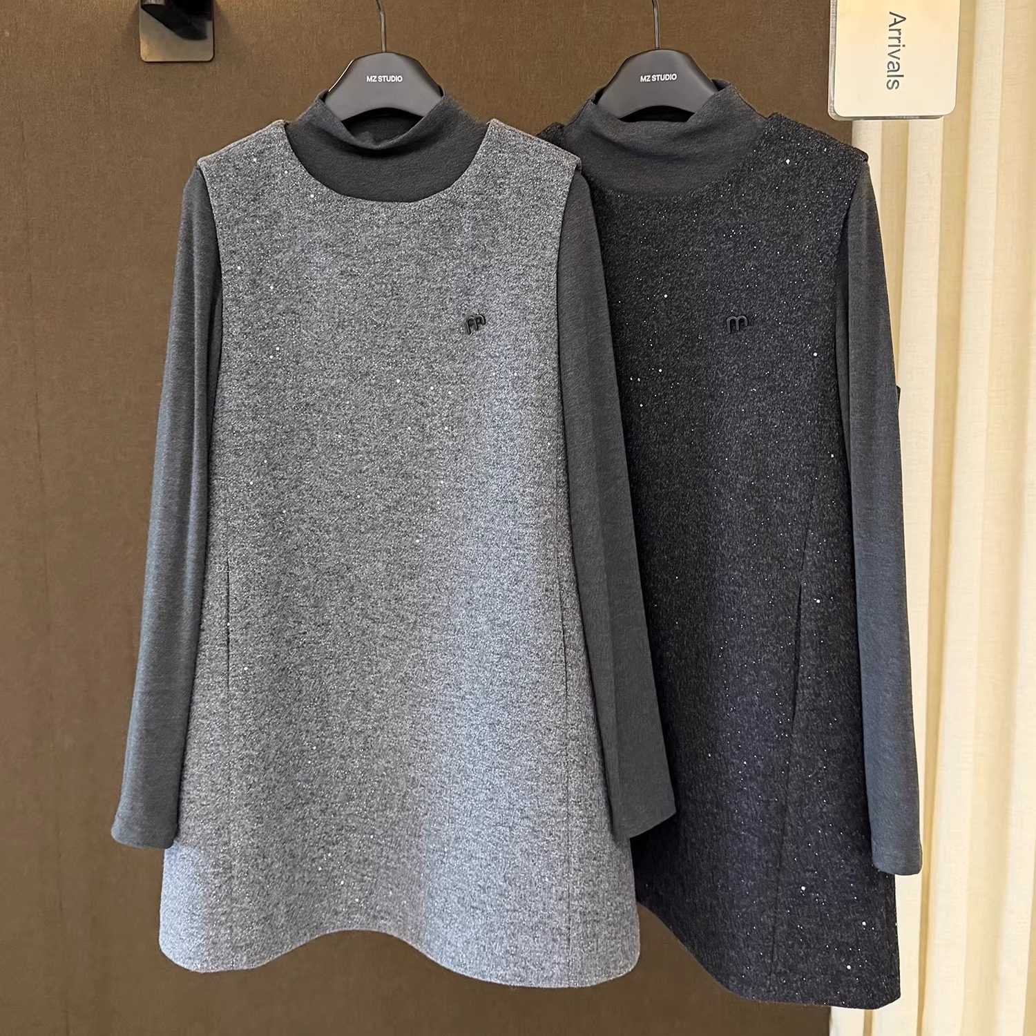 高端欧货冬季新款半高领叠穿T恤搭配撒银背心裙时尚套装女两件套,女装/女士精品,时尚套装,淘宝优惠券,粉丝福利购,淘宝优惠卷