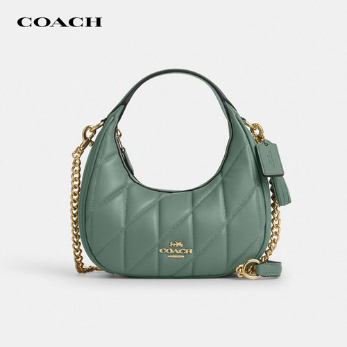 COACH/蔻驰Carmen菱格绗缝月牙包
