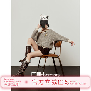 「周里物出品」卡其色毛衣外套女2025秋季新款款金扣圆领针织开衫