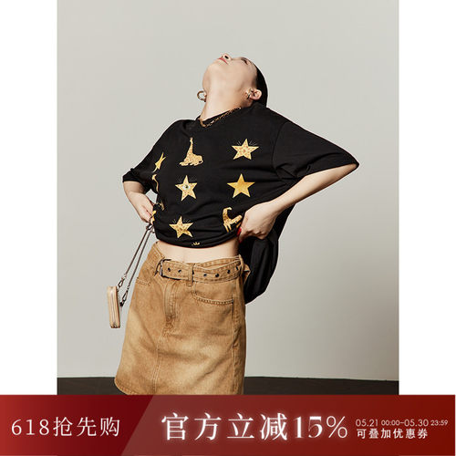 周里物/沙漠色复古高腰牛仔半身裙套装女黑色卡通印花T恤牛仔短裙