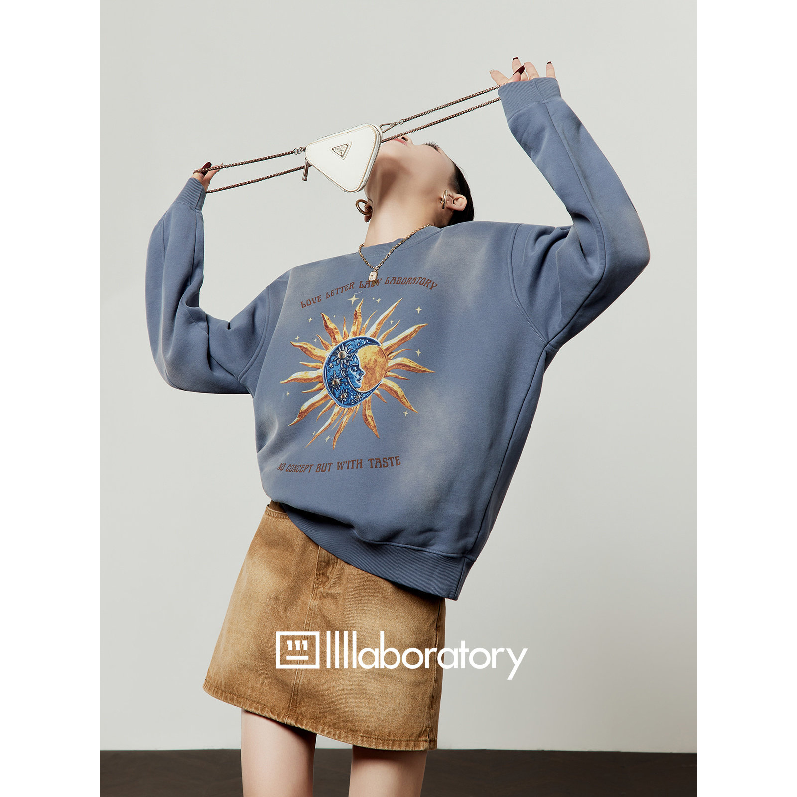 周里物出品「蓝月太阳」牛仔蓝加绒卫衣女2026春季新款宽松上衣