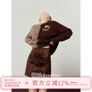 周里物/棕色毛衣女2025秋新款豹纹绣章拼接针织复古宽松开衫外套