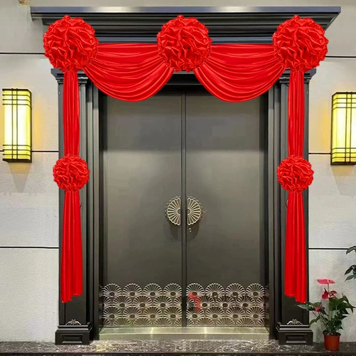 Большой красный цветочный бал свадебный блок Дверь Дверь сельская дверь Движение Свадебная комната Дверь Цветочная Шелкская атласная красная ткань Дверь Цвет гортензии