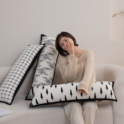 2025新款长条抱枕沙发客厅床上睡觉夹腿靠枕靠垫长方形床头大靠背
