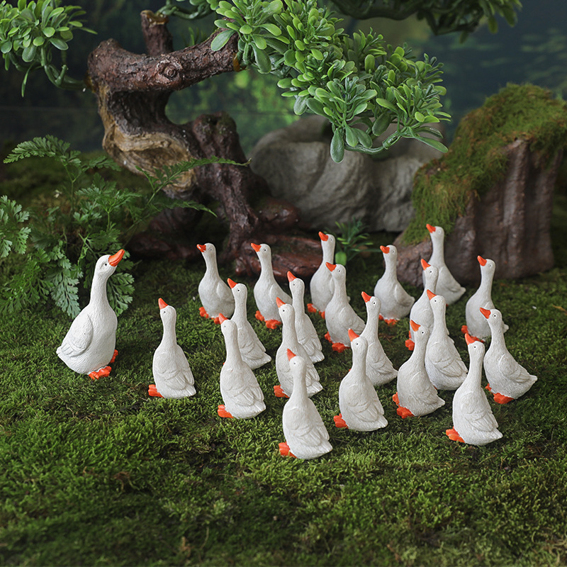 可爱小白鸭摆件花盆鱼缸水池造景