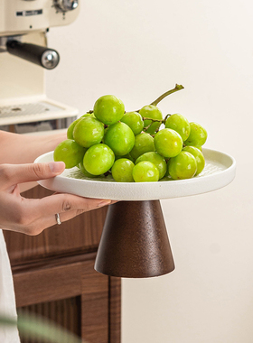 高脚相思木蛋糕托盘带盖陶瓷盘实木脚轻奢高级摆件玻璃罩